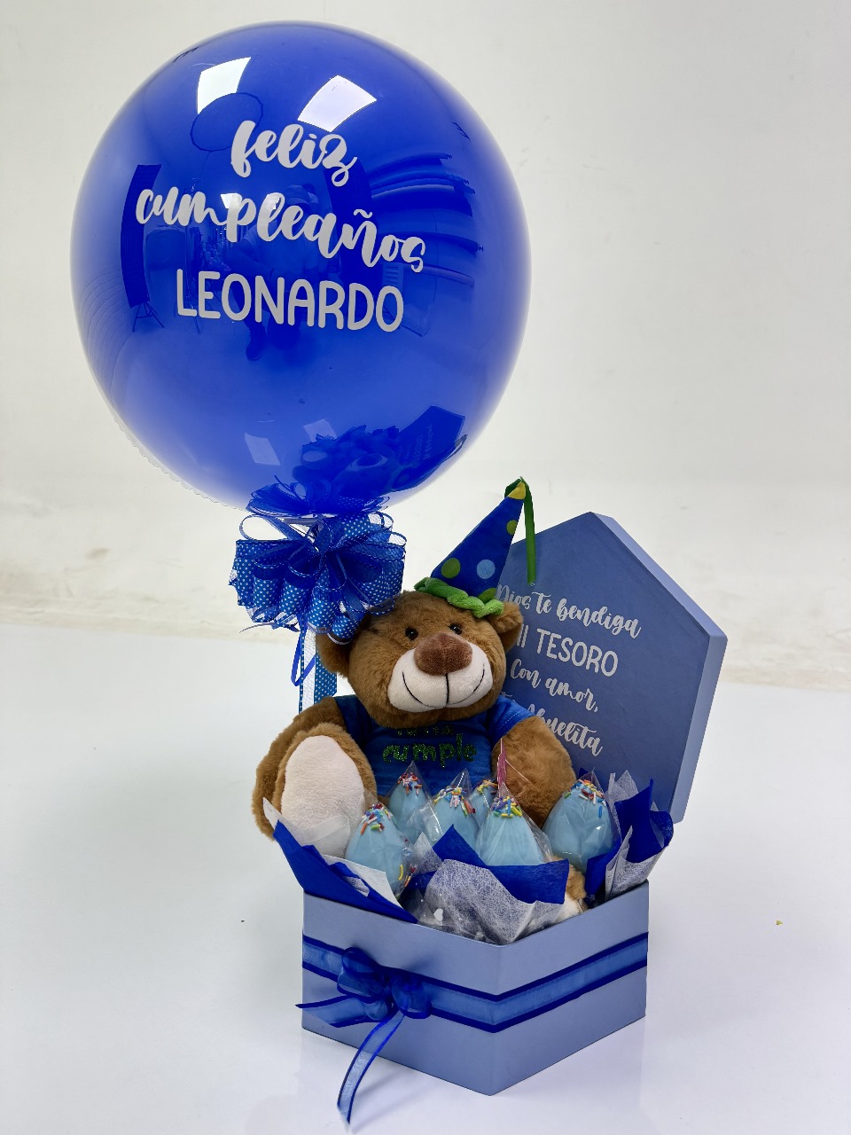 OSO CUMPLEAÑERO